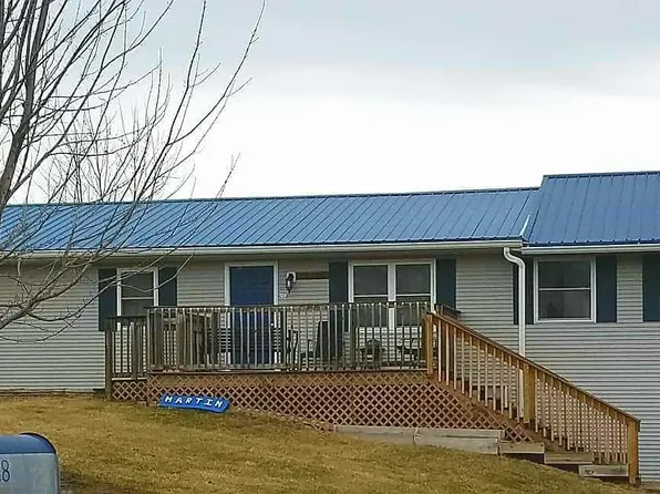 26598 Maple Dr, Maryville, MO 64468