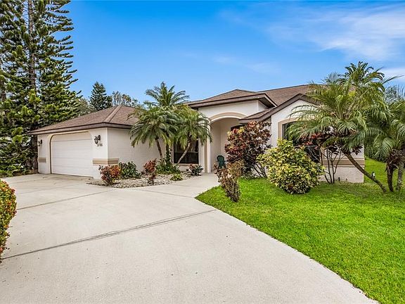 2nd image of 3106 Crystal Lakes Ct