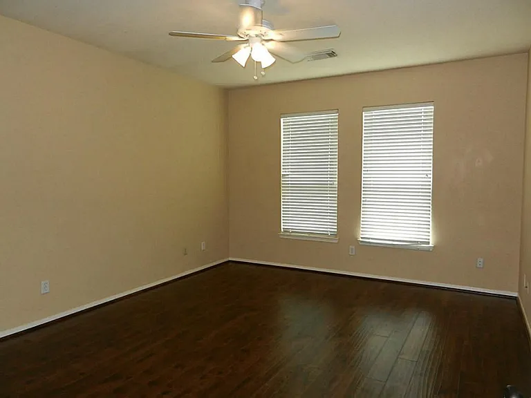 25215 Ibris Ranch Dr — Photo 11