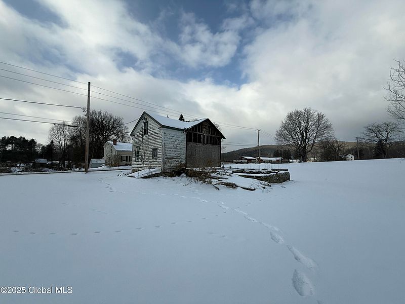 5th image of 3692 County Hwy #35
