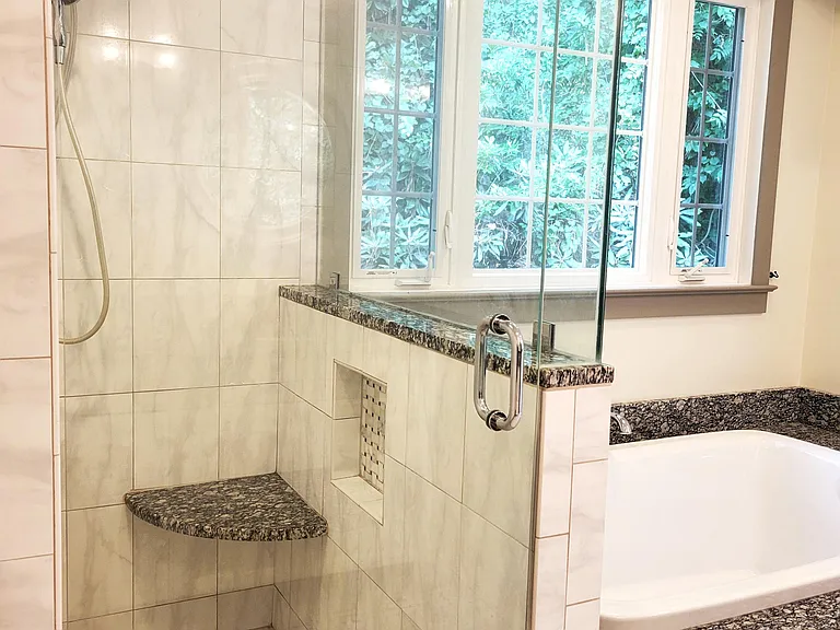 120 Country Club Cir — Photo 25