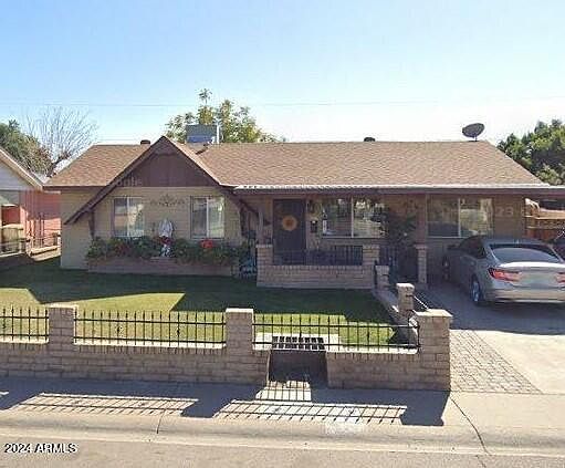 1st image of 6517 W ROSE Lane