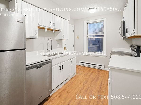 29 Tiffany St APT 3