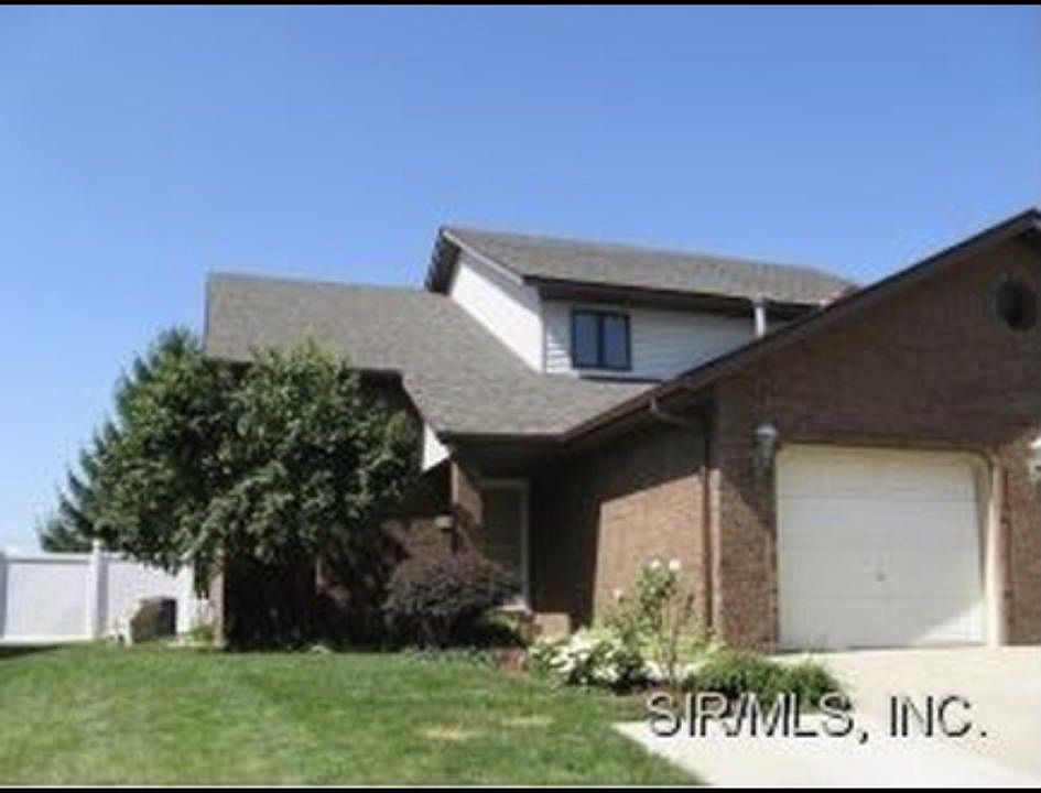 1st image of 1227 Chancellor Dr