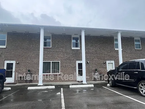 405 Iroquois Ln #2 Photo 1