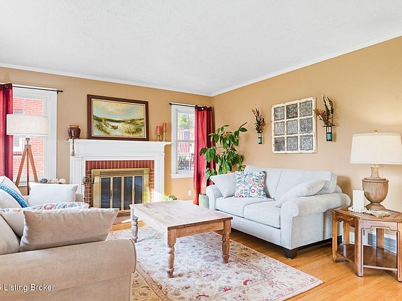 5th image of 2231 Brighton Dr