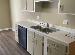 400 - ASHBURY APARTMENTS, Kokomo, IN 46902