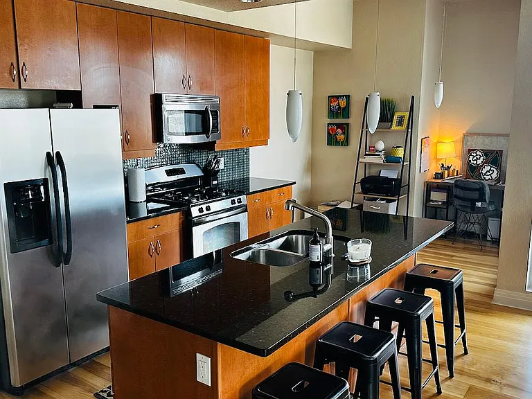 2460 W 29th Ave #103 — Photo 2
