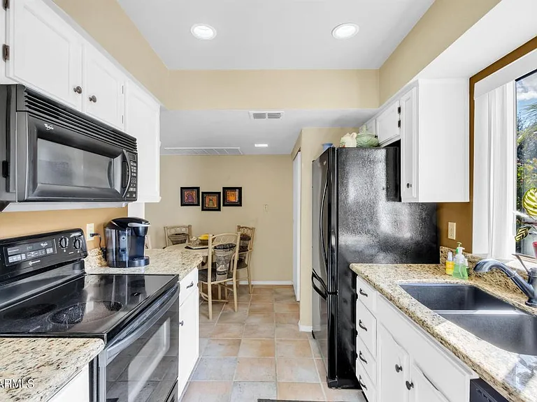 9430 E Mission Ln #101 — Photo 8