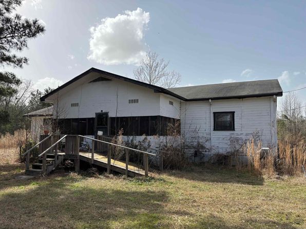 529 S Bay St, Buckner, AR 71827
