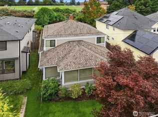 7049 33rd Ave NE, Seattle, WA 98115