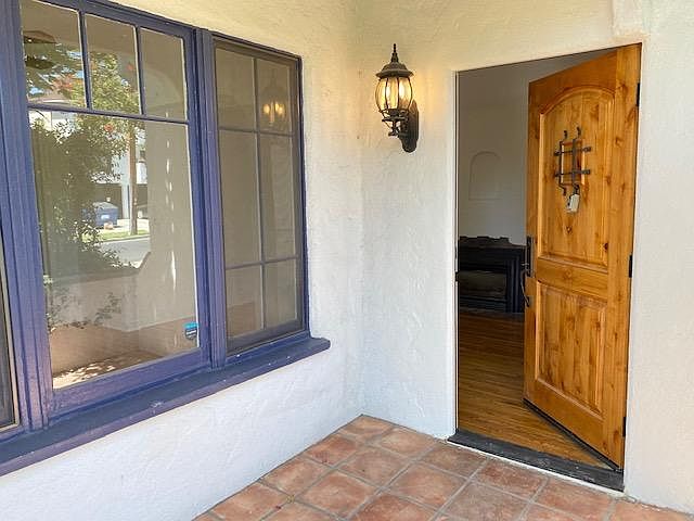 1st image of 1521 S Holt Ave
