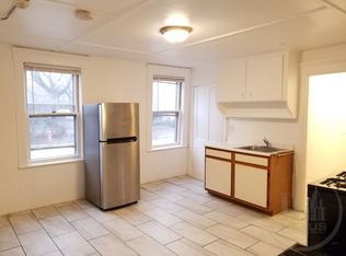 54 Bentley St #1L, Woonsocket, RI 02895