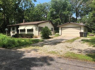N3368 Lake Shore Dr, Lake Geneva, WI 53147