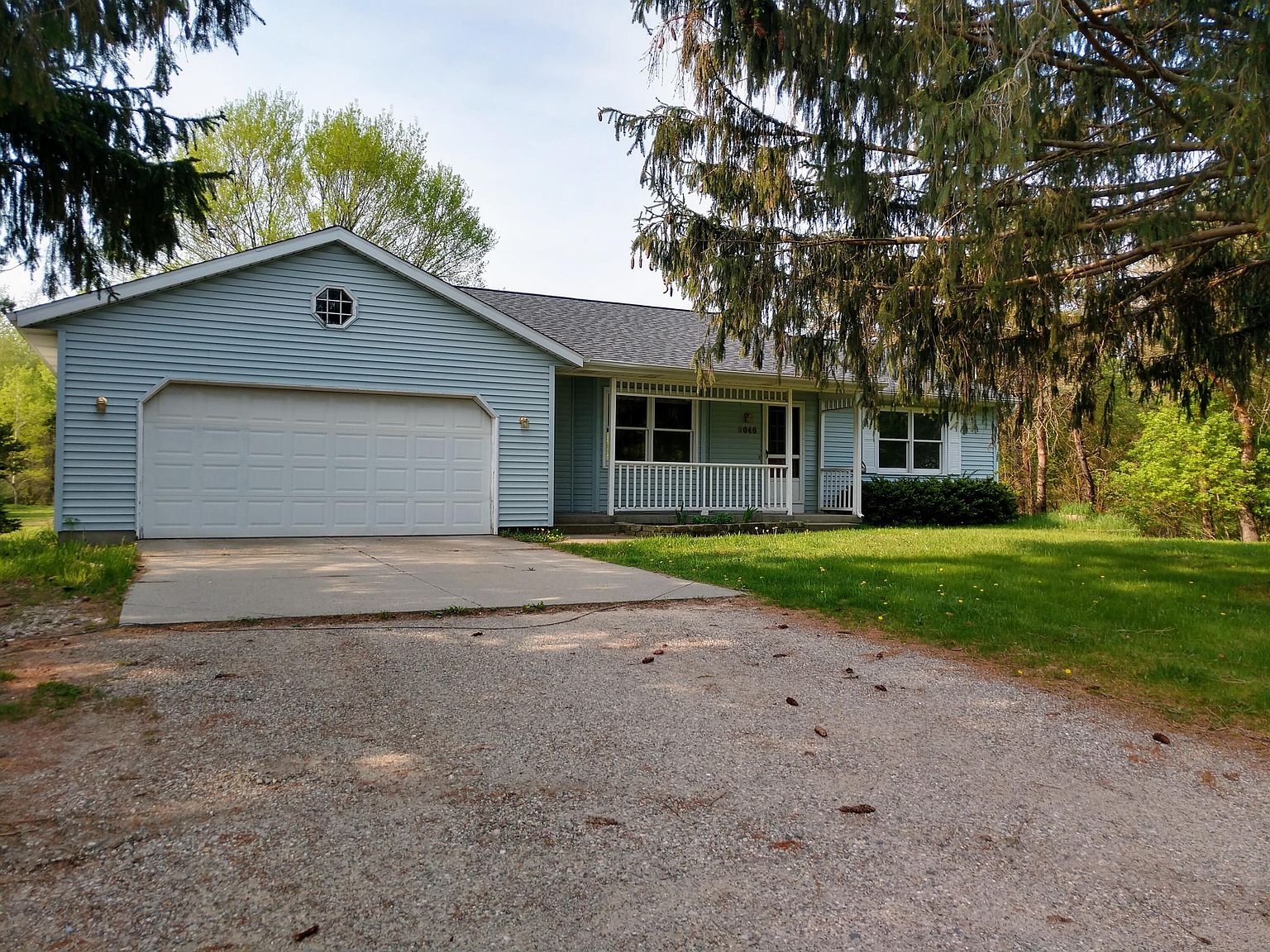 9040 Warner St, Allendale, MI 49401 Zillow