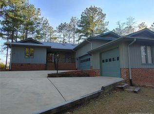 137 Fairway Ln, Sanford, NC 27332