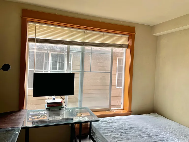 1st bedroom