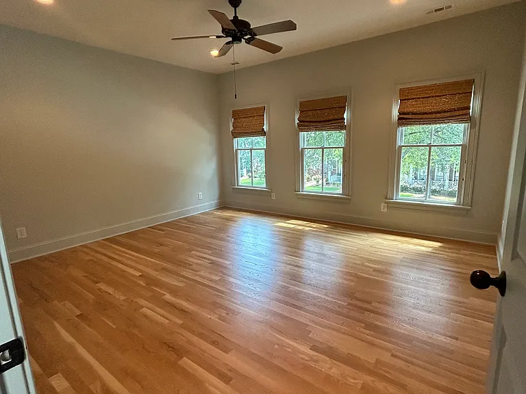 8 Rivoli Ln — Photo 11
