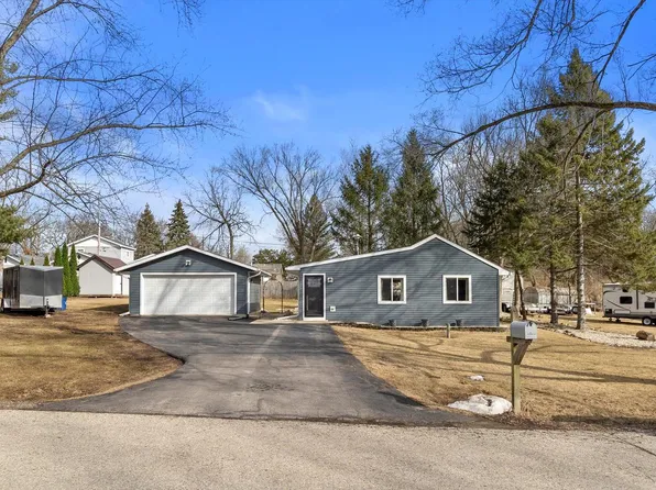 8721 Morel DRIVE, Burlington, WI 53105