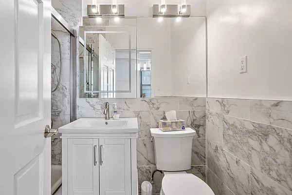 Rented by Oxford Property Group | media 30