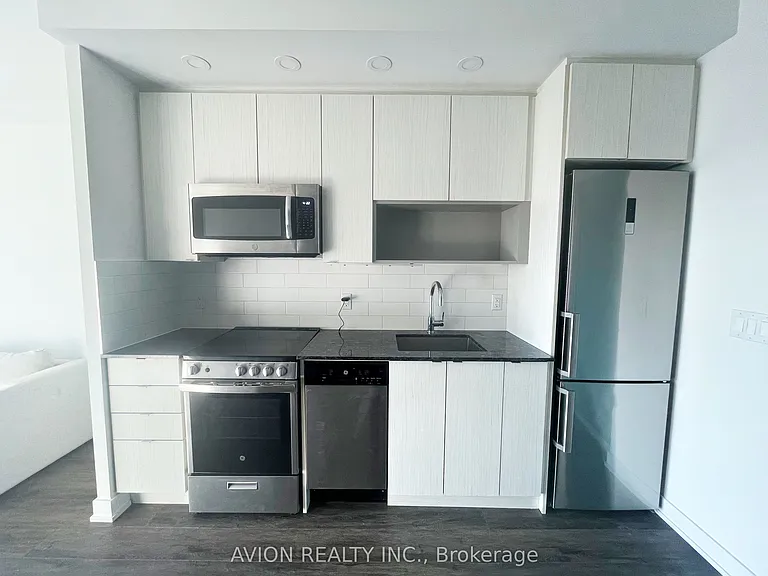 630 Greenwood Ave #504 — Photo 7