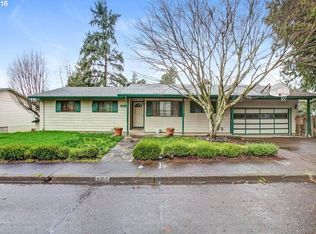 9355 SW Inez St, Tigard, OR 97224