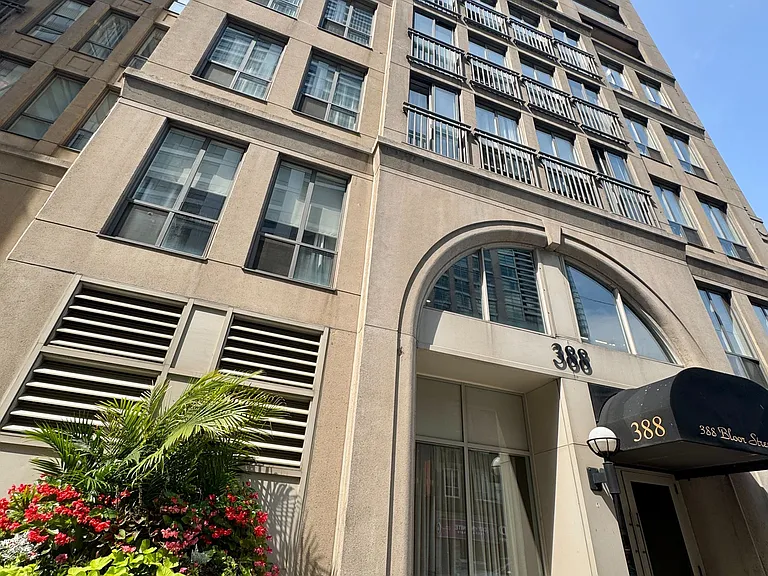 388 Bloor St E #1107 — Photo 1