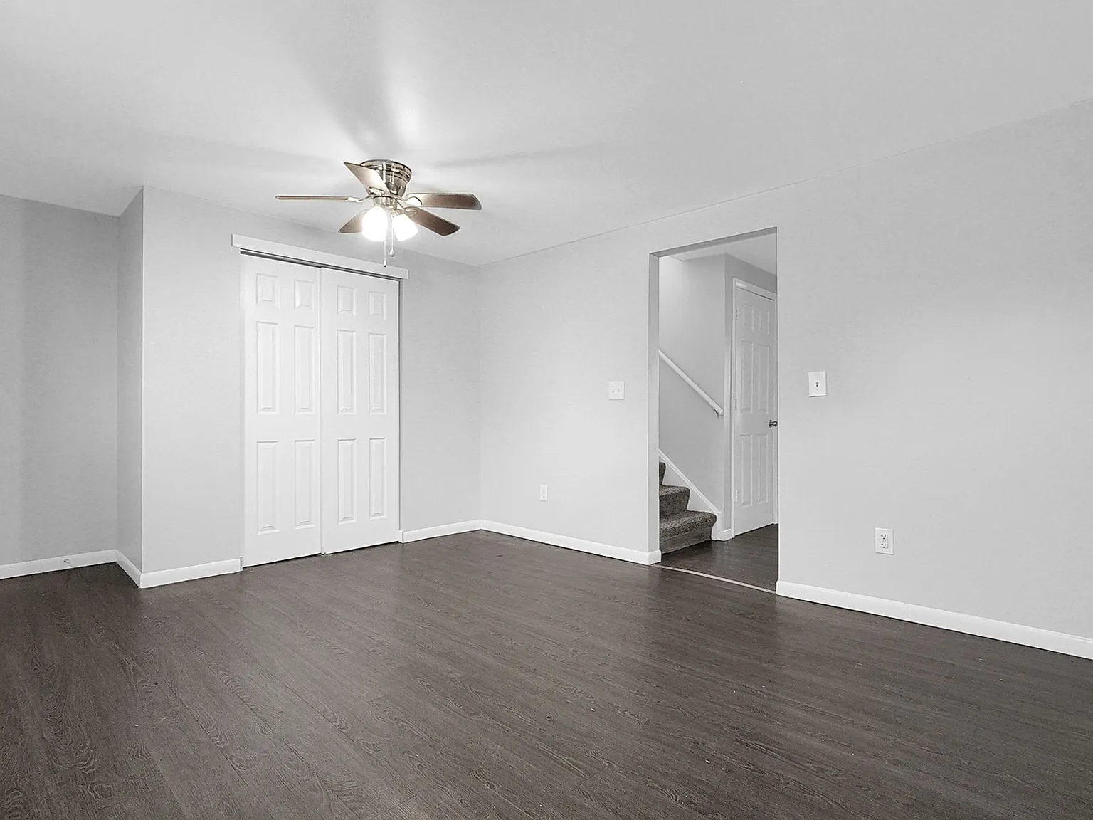 3 bed, 1200 sqft, $1,200 — Photo 3