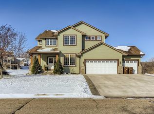1403 Landsdown Rd, Buffalo, MN 55313