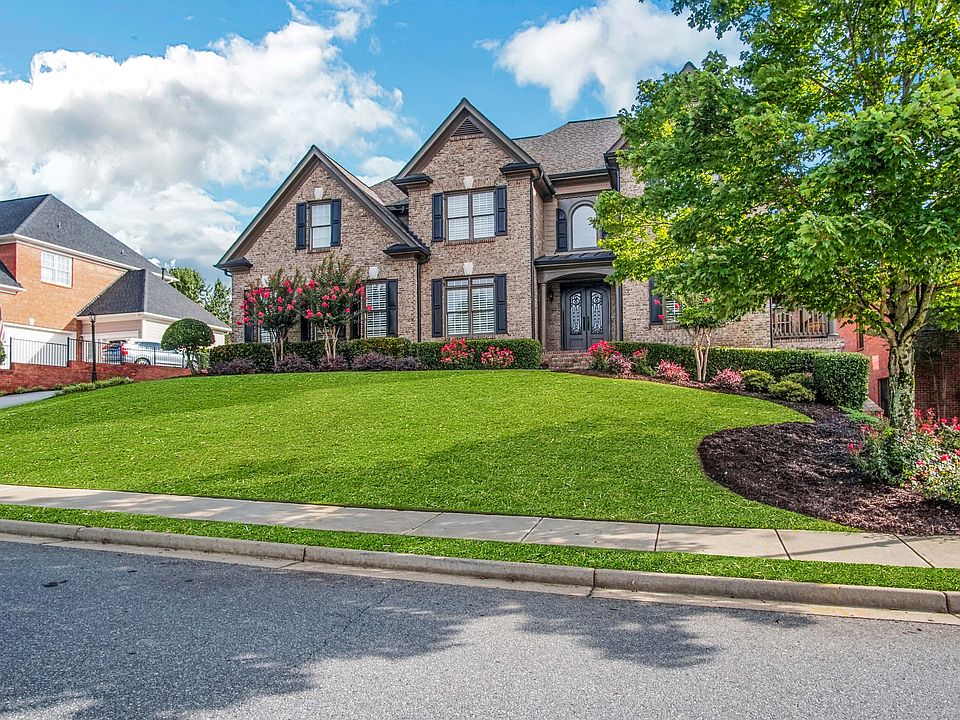 1st image of 2712 Floral Valley Dr