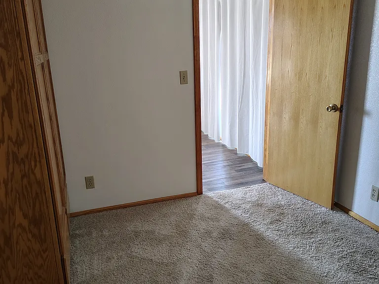Karl Ct — Photo 16
