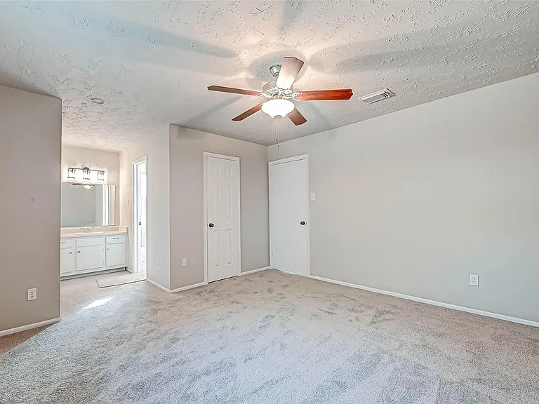 24130 Silversmith Ln — Photo 14