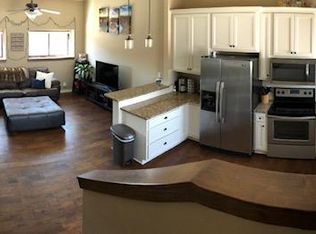 313 5th St UNIT 202, Ames, IA 50010