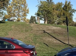 Custer Ave, Pittsburgh, PA 15227