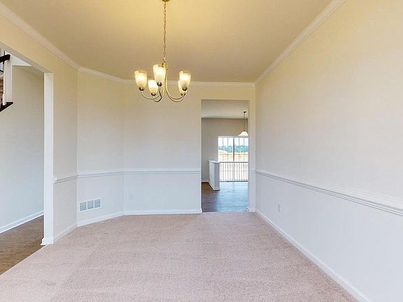 4th image of 42 Southall Ct