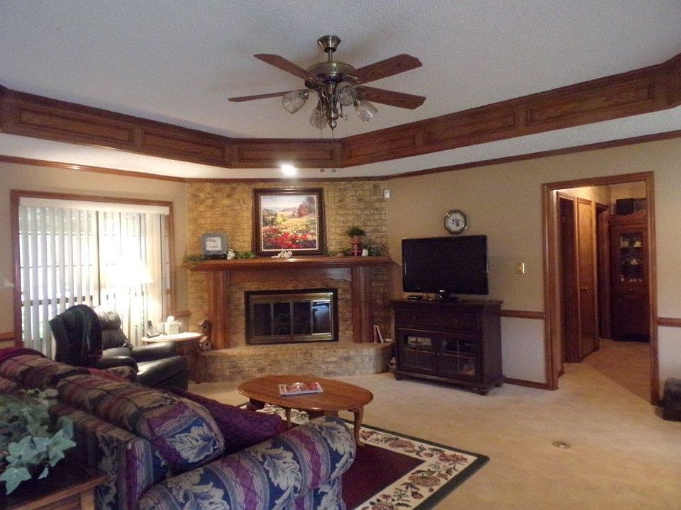 1st image of 715 Boardwalk Ave