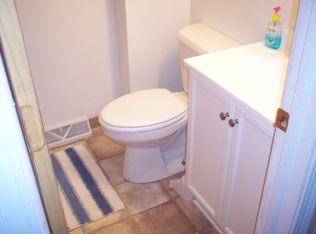 5322 Granger Dr, Lansing, MI 48911