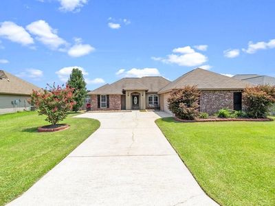 28982 Abyss Ln, Denham Springs, LA, 70726