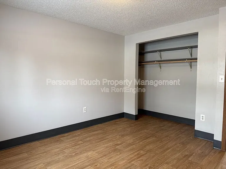 202 7th Ave N #4 — Photo 13