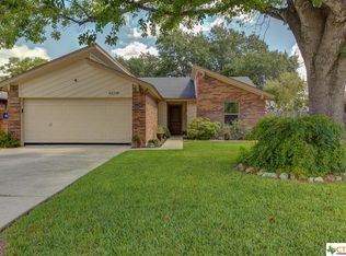 927 Seminole Dr, New Braunfels, TX 78130
