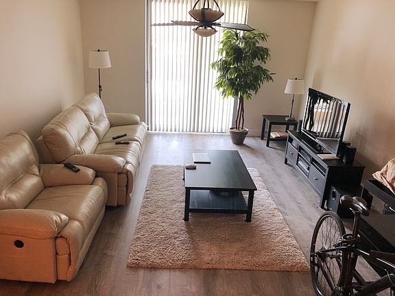 5th image of 110 N Federal Hwy APT 1010