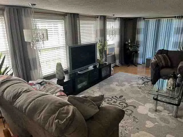 330 Old State Rd — Photo 10