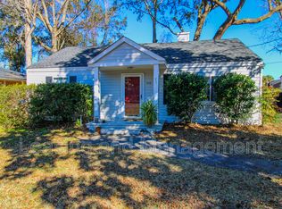 1328 Linden Cir, Charleston, SC 29407