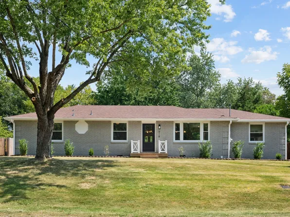 418 Glenpark Dr, Nashville, TN 37217