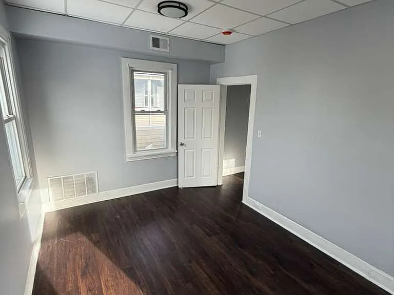 326 Grand St #3R — Photo 5