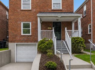 905 Keswick Blvd, Louisville, KY 40217