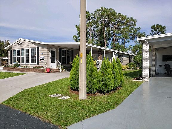 3rd image of 19626 Charleston Cir