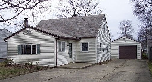 1st image of 155 N Roanoke Ave