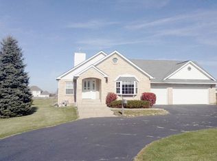 2275 Wolf Rd, Oswego, IL 60543