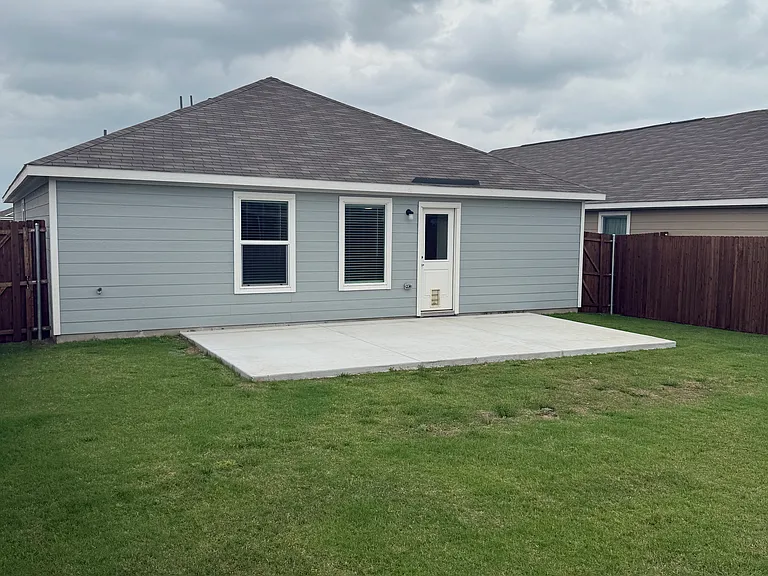 319 Ashbrook Way — Photo 28